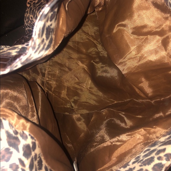 LEOPARD PURSE - Picture 3 of 3